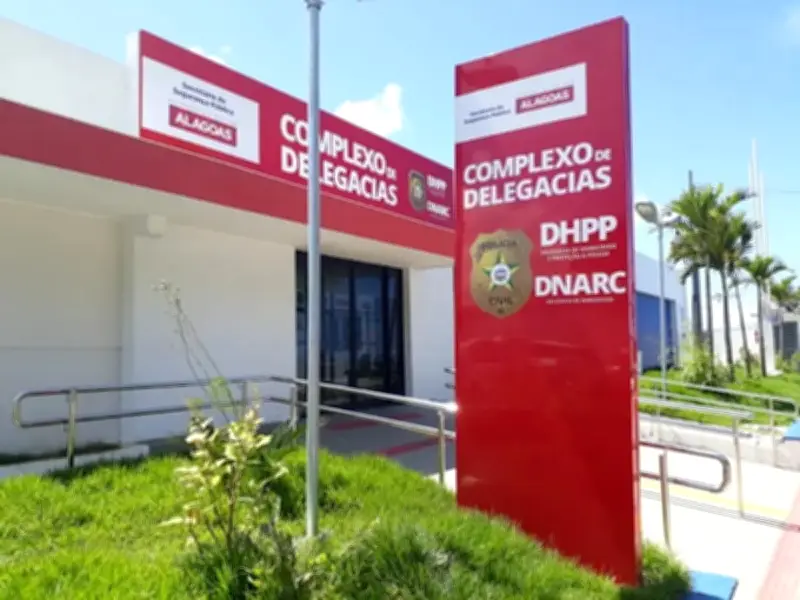 Preso confessa matar mulher por dívida de R$ 1.100 em Rio Largo