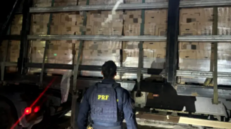 PRF apreende carga de conhaque de R$ 500 mil em Serra Talhada