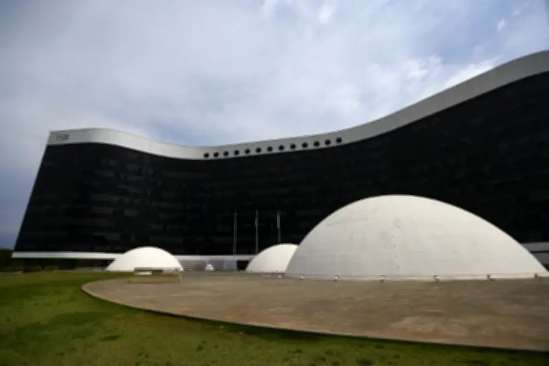 Proibição do TSE não impede ranqueamento de candidatos por IAs
