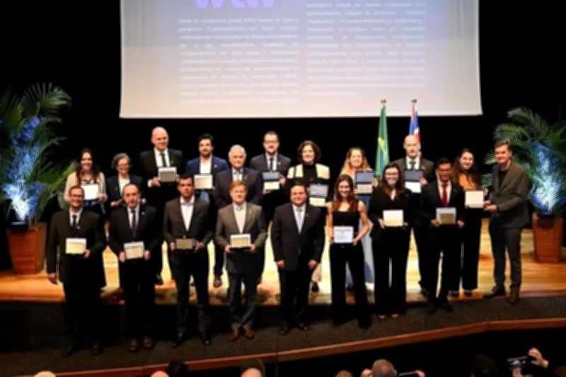 Projeto Águias concede 200 bolsas para capacitação de jovens