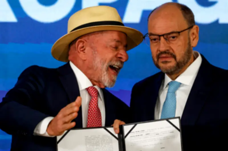 Propag permite recomposição salarial a servidores do Rio, diz secretário