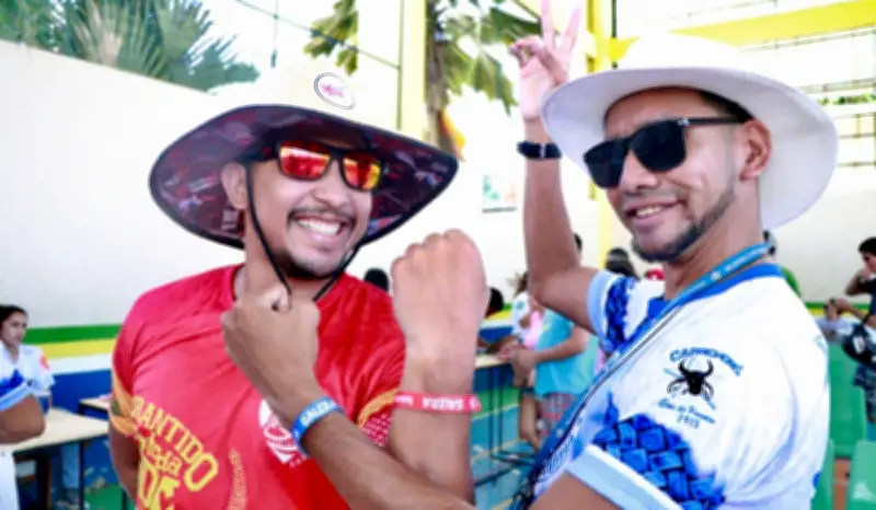 Pulseiras para visitantes do Festival de Parintins esgotam em 2 horas