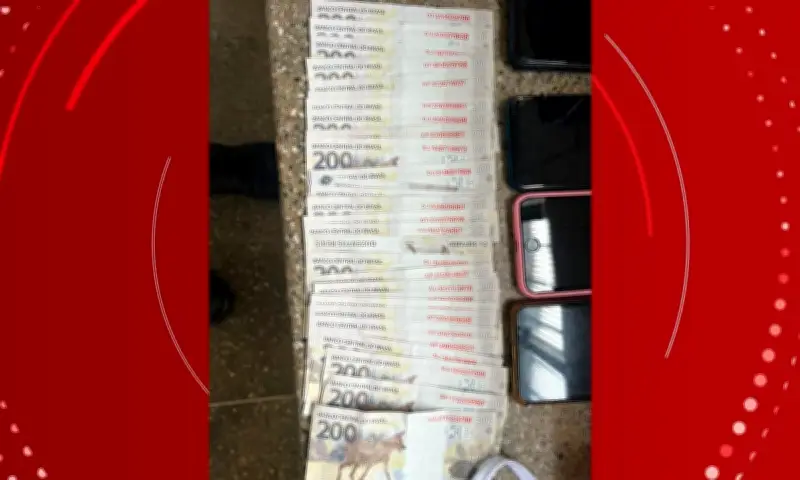Quatro detidos com notas falsas de R$ 200 em Conceição da Feira, na Bahia