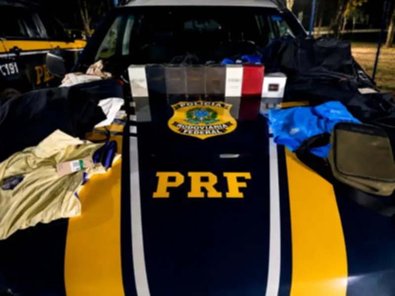 Quatro presos suspeitos de furtar lojas em Resende (RJ)