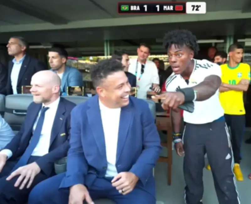 Quem é Speed: streamer que mostrou tanquinho a Ronaldo na Copa