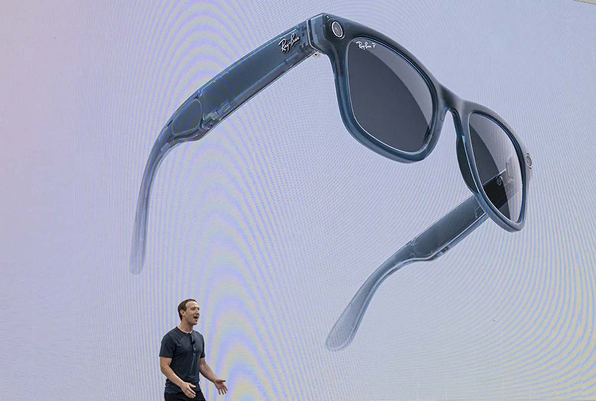 Ray-Ban vende 7 milhões de óculos inteligentes com IA em 2025