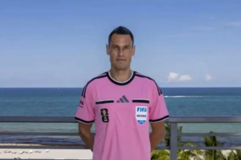 Árbitros usarão uniforme rosa na Copa do Mundo em Miami