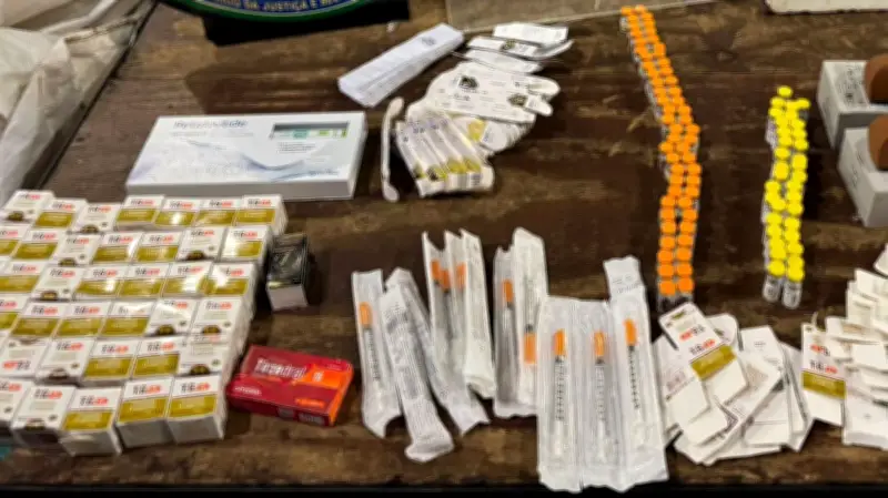 Receita Federal apreende 263 ampolas de medicamento para emagrecimento na Ponte da Amizade