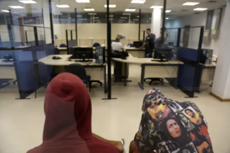 Redução da maioridade penal não reduz criminalidade, dizem especialistas