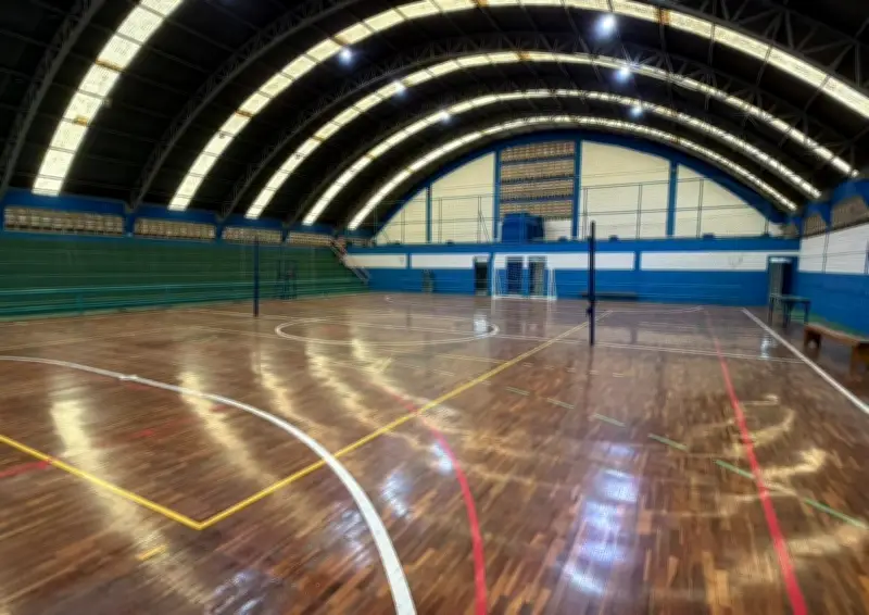 Reforma em 14 espaços esportivos de Piracicaba inclui troca de pisos e telhados