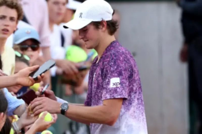 Relógios de luxo dominam pulsos dos tenistas em Roland Garros