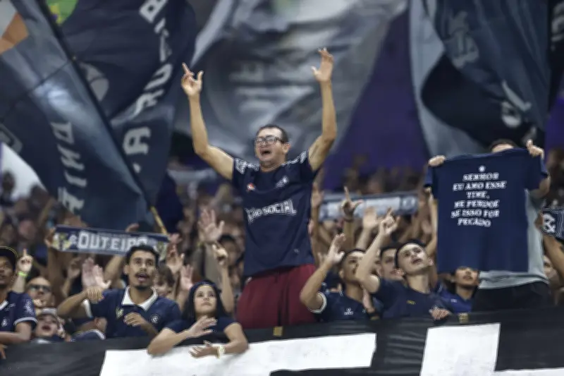 Remo cogita amistoso internacional no Mangueirão durante pausa da Copa