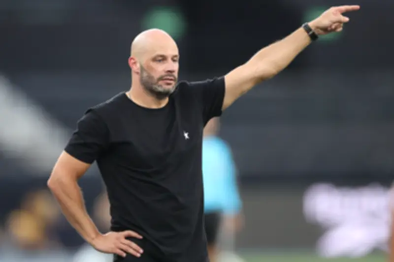 Reunião Botafogo e Franclim Carvalho termina sem definição sobre Vasco