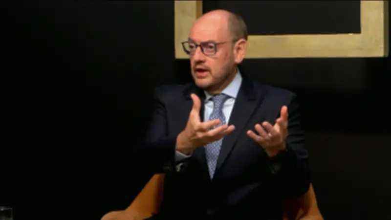 Ricardo Couto anuncia meta de zerar déficit e critica deputados