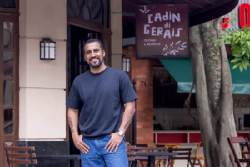 Ricardo Teodoro surge como novo pretendente de Adriana em Quem Ama Cuida