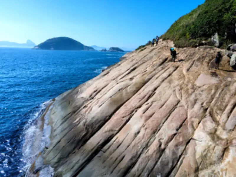 Rio inaugura primeira trilha insular em unidade de conservação nas Ilhas Cagarras