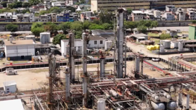 RJ suspende parcialmente licença da Refinaria de Manguinhos por irregularidades