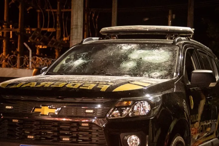 Justiça Condena Roberto Jefferson a Indenizar Agente Federal Baleada em R$ 200 Mil