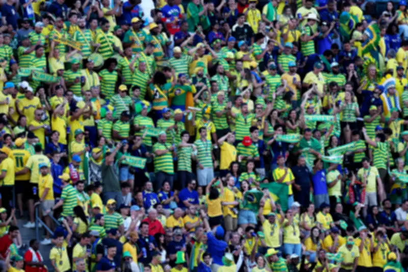 Seleção Brasileira Enfrenta Calor Extremo em Miami Contra a Escócia