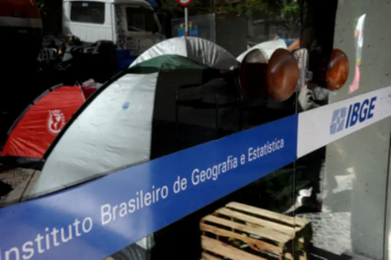 Servidores do IBGE alertam para riscos à segurança de dados sigilosos