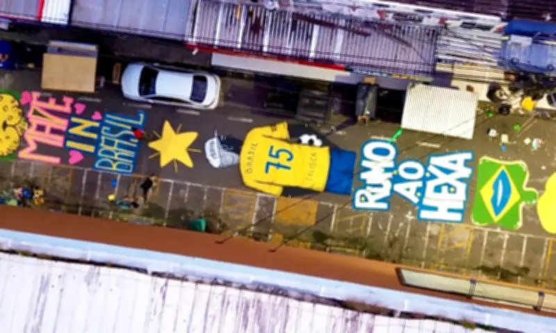 Sindicato orienta comércio de Feira de Santana a liberar funcionários durante jogos do Brasil na Copa