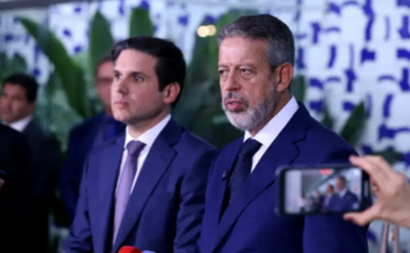 Sistema de votação remota na Câmara vira instrumento de poder e enfraquece debates