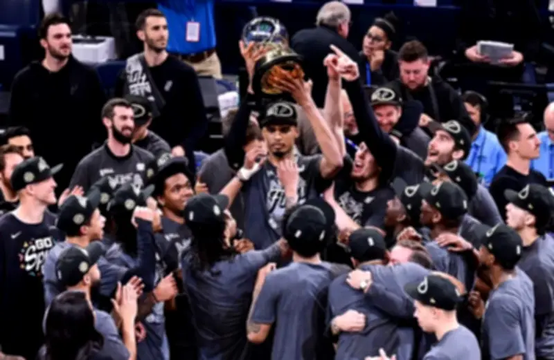 Spurs e Knicks definem as Finais da NBA 2026
