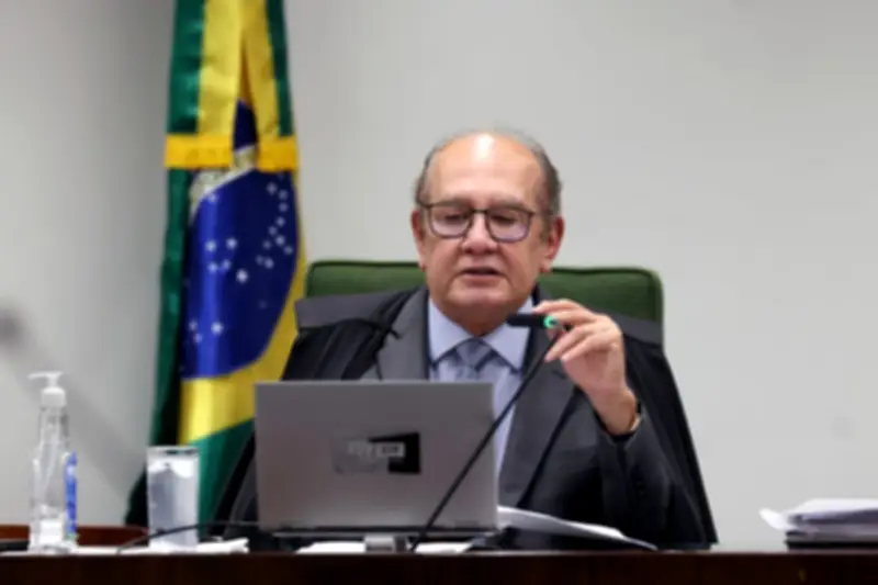 STF julga pedidos de liberdade de pai e primo de Vorcaro