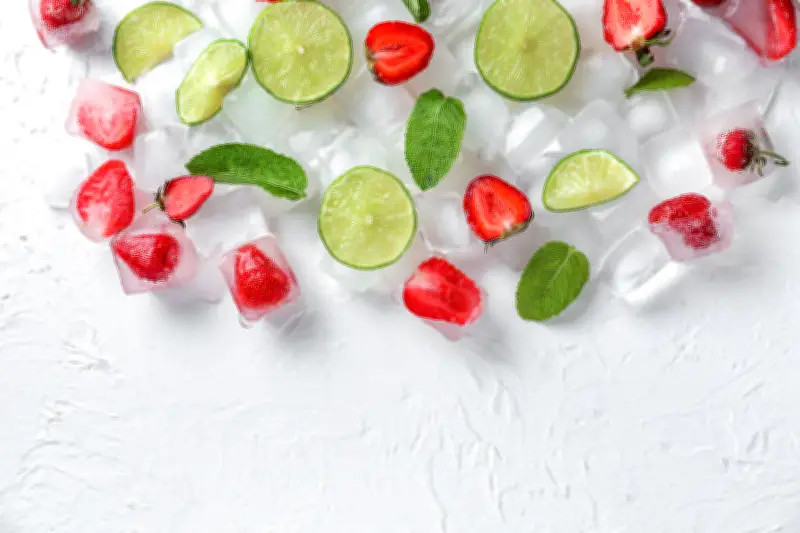 Suco de morango com limão: receita refrescante e nutritiva