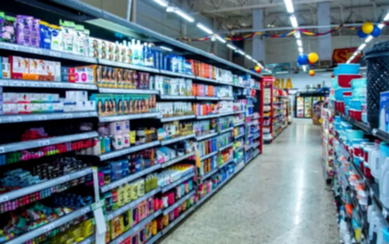 Supermercados em Goiás fecham às 11h aos domingos; feriados têm regras
