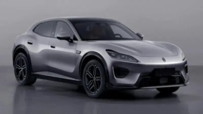 SUV chinês Luxeed RX gera polêmica ao ser comparado à Ferrari Purosangue