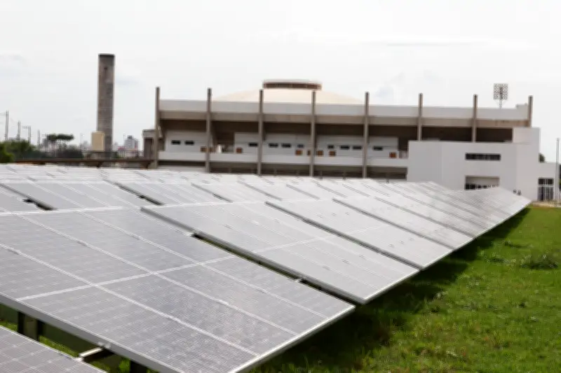 TCE-MT suspende licitação de R$ 236 milhões para energia solar em 14 municípios