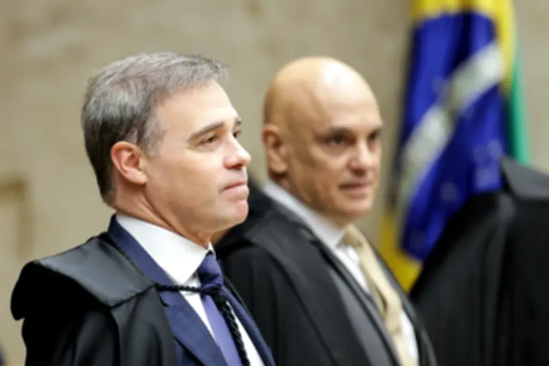 Tensões no STF: Fachin e Mendonça em Destaque no Caso Master