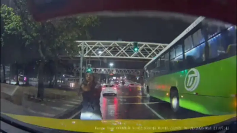 Tentativa de assalto a taxista em São Cristóvão é registrada por câmeras