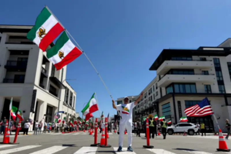 Torcedores processam Fifa por veto a bandeira iraniana pré-1979