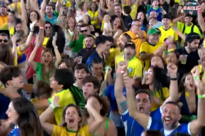 Torcida enlouquece em São José e Taubaté com classificação do Brasil
