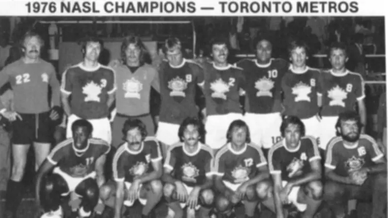 Toronto revive elo com título improvável da NASL há 50 anos com Eusébio