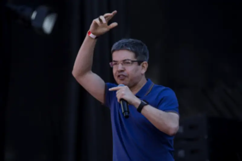 TRE-AP suspende evento de pré-candidatura de Randolfe Rodrigues