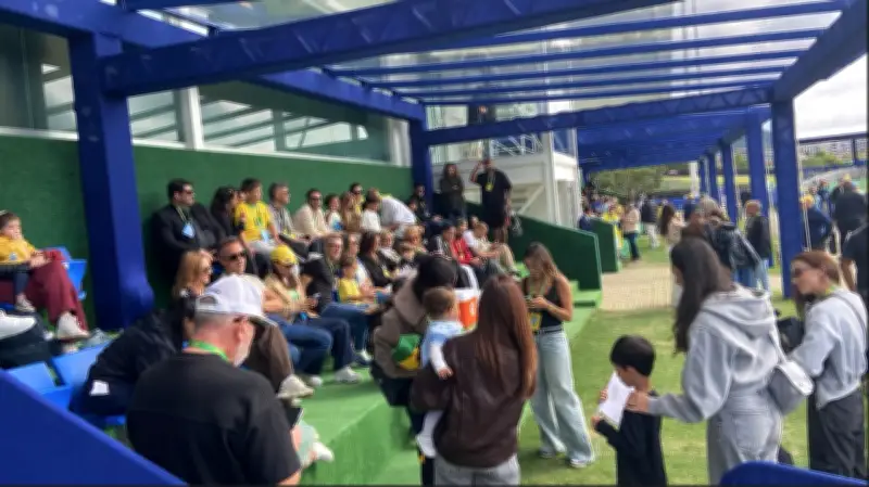 Treino da Seleção Brasileira em Teresópolis tem clima familiar com presença de parentes