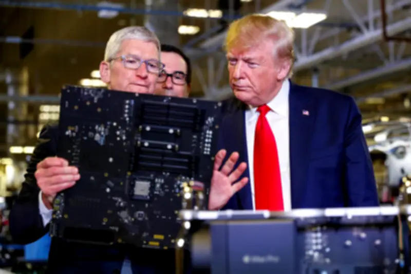 Trump afirma que Apple fará chips com Intel nos EUA