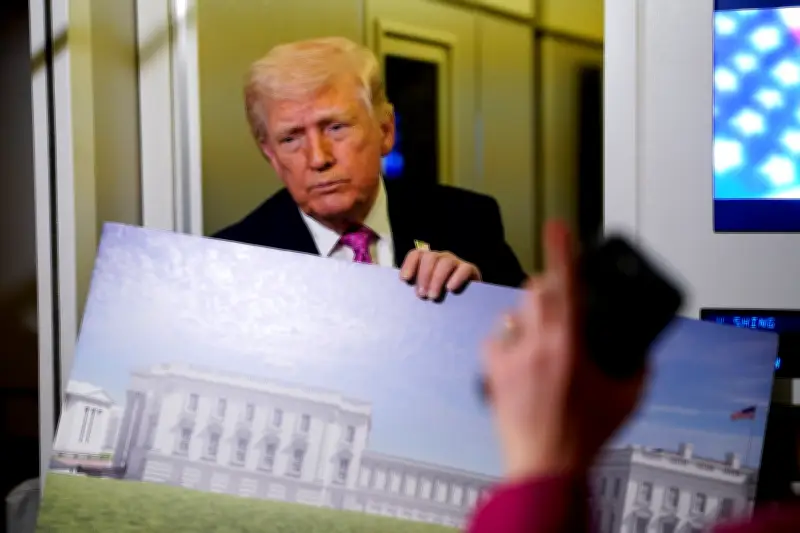 Trump concede contrato de US$ 500 mi sem licitação para salão de baile na Casa Branca
