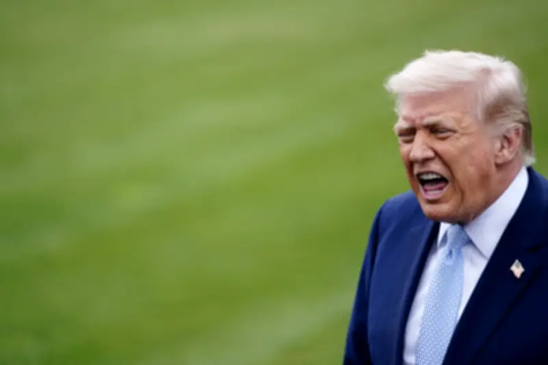 Trump critica juiz que proibiu construção de salão de festas na Casa Branca