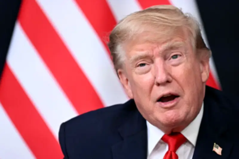 Trump e presidente iraniano assinam acordo de paz histórico