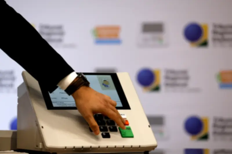 TSE define distribuição de R$ 4,9 bilhões do Fundo Eleitoral para 2026