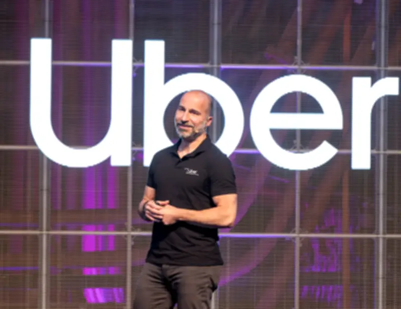Uber demite 23% dos funcionários, principalmente de RH e recrutamento