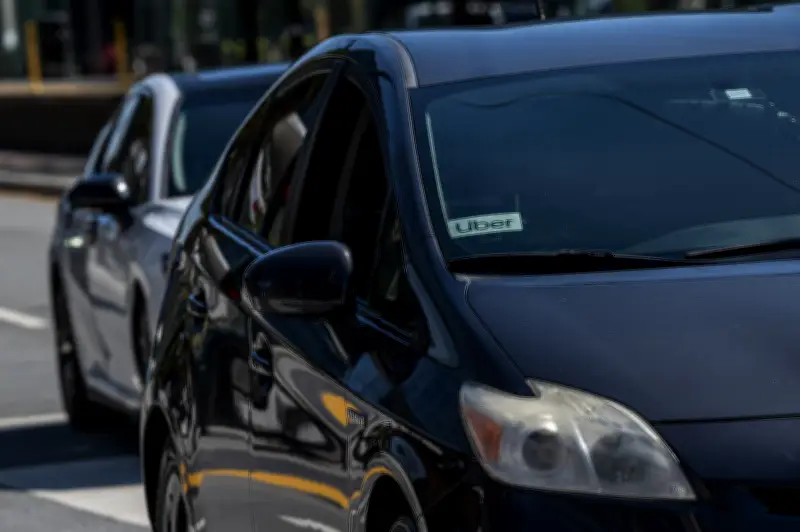 Uber escolhe Munique como novo campo de testes para robotáxis com IA