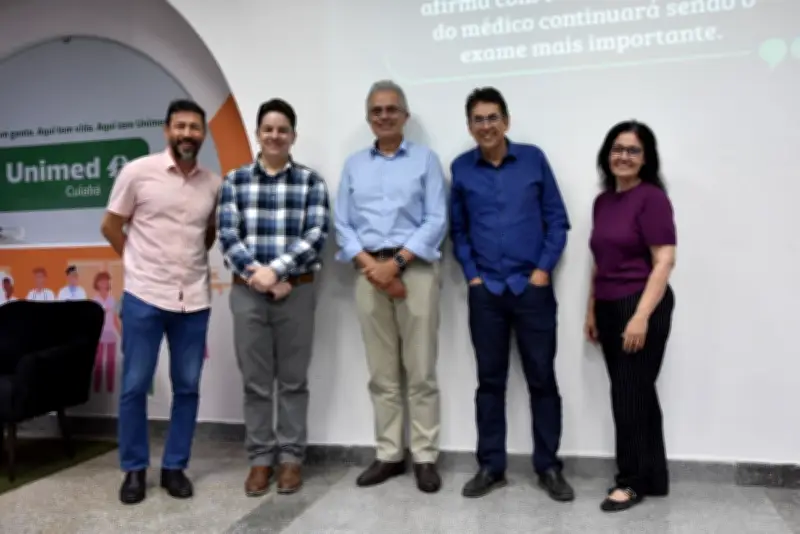 Unimed Cuiabá debate IA na medicina em palestra