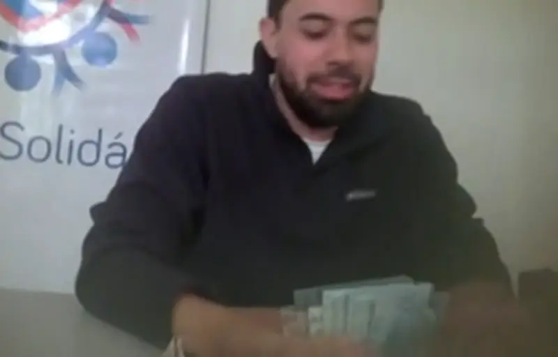 Vereador Lórens Nogueira chora ao negar 'rachadinha' em depoimento