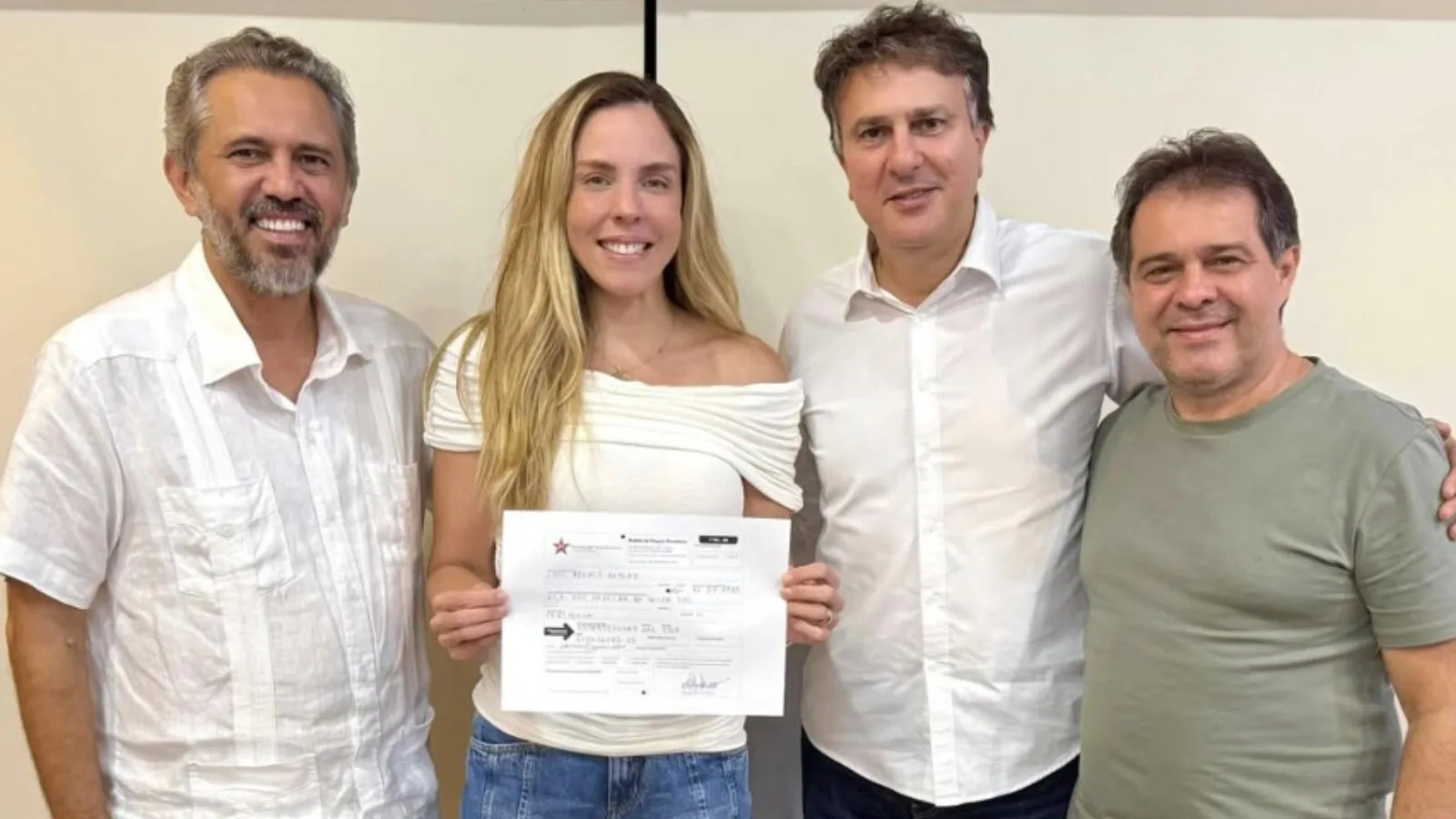 Vice-governadora do Ceará, Jade Romero, retorna ao PT após 13 anos