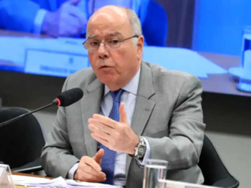 Vieira: EUA ignoram argumentos do Brasil sobre tarifas e agem politicamente